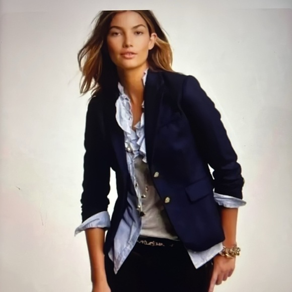 Navy Blazer by Banana Republic Size 6 - Picture 1 of 9